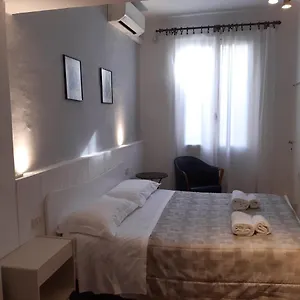 De' Neri Apartamento