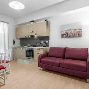 Wine Masseto Apartamento